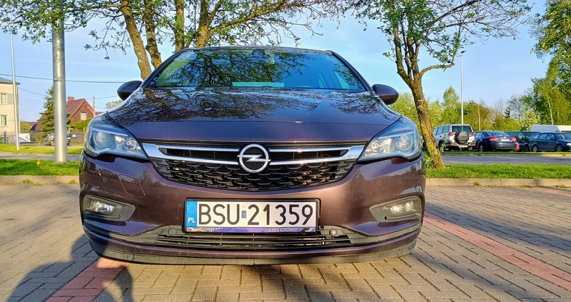 Opel Astra cena 49500 przebieg: 115600, rok produkcji 2017 z Suwałki małe 254